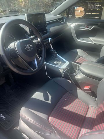 טויוטה RAV4