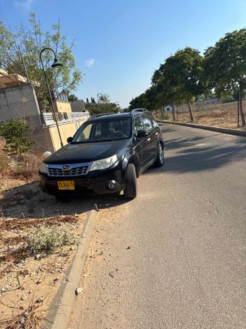 מודעת רכב סובארו פורסטר