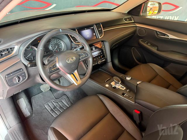 אינפיניטי QX50