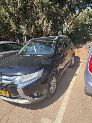 מיצובישי אאוטלנדר