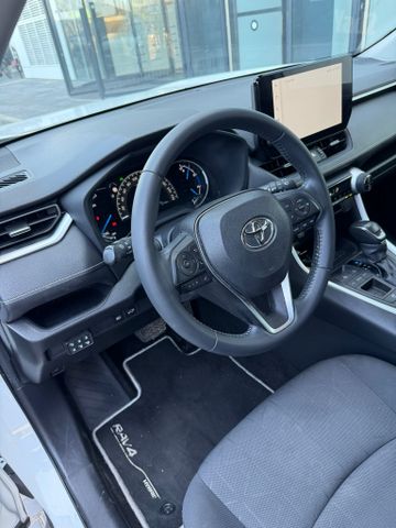 טויוטה RAV4