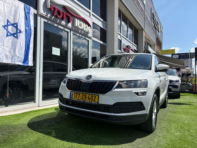סקודה קארוק