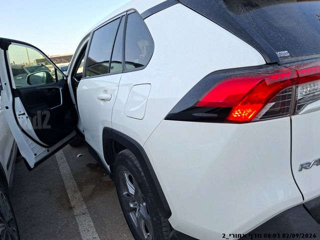 טויוטה RAV4