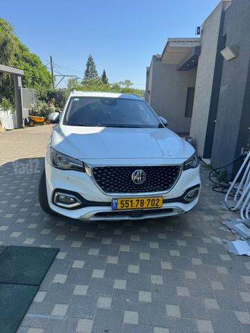 מודעת רכב אם ג'י EHS PHEV