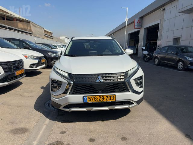 מודעת רכב מיצובישי אקליפס קרוס