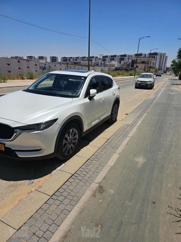 מודעת רכב מאזדה CX-5