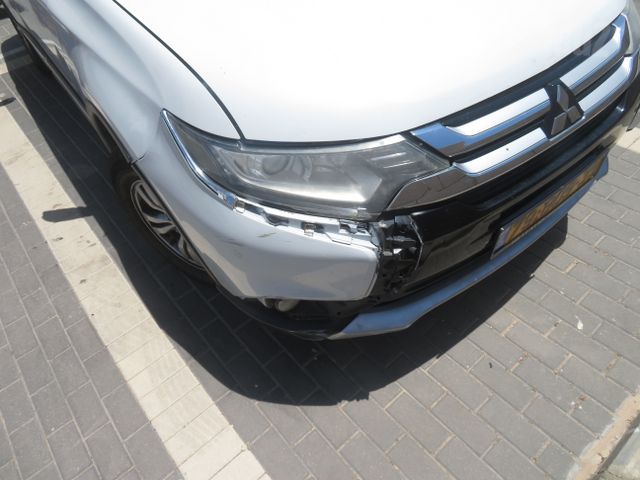 מיצובישי אאוטלנדר