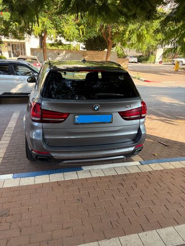 ב מ וו X5