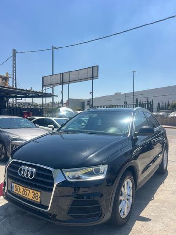 מודעת רכב אאודי Q3 2