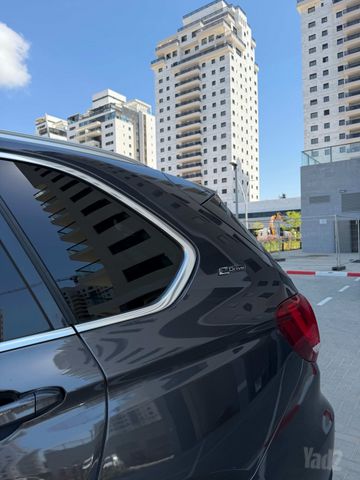 ב מ וו X5