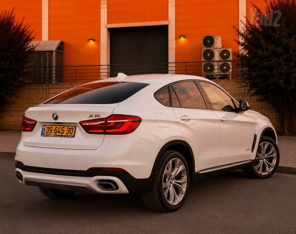 ב מ וו X6