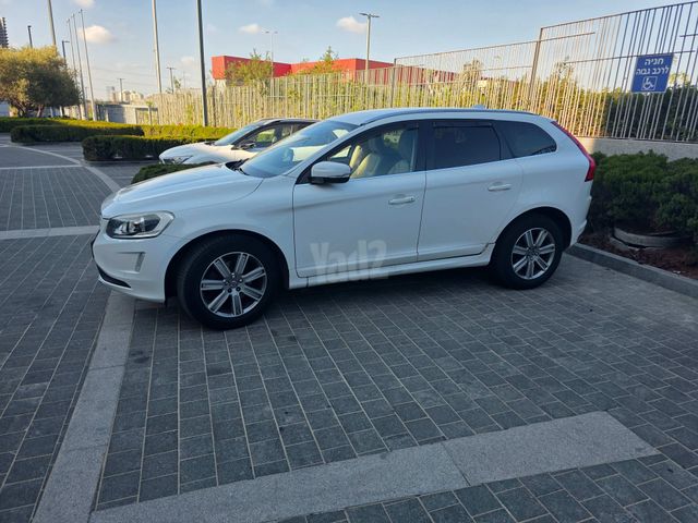 וולוו XC60
