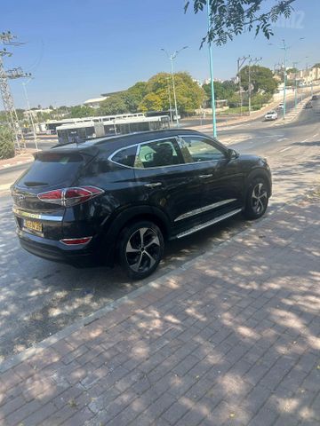 יונדאי טוסון