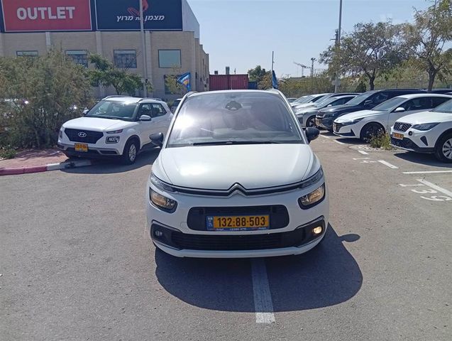 מודעת רכב סיטרואן C4 ספייסטורר
