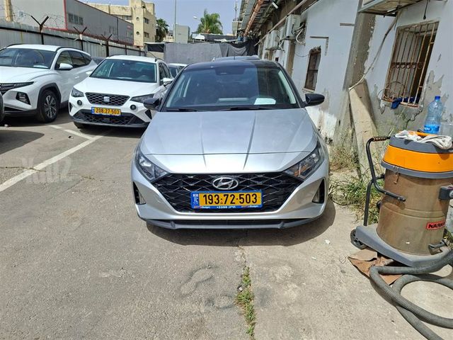 מודעת רכב יונדאי i20