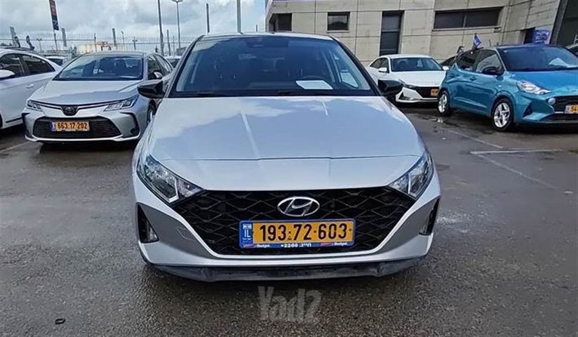 מודעת רכב יונדאי i20