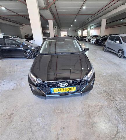 מודעת רכב יונדאי i20