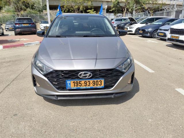 מודעת רכב יונדאי i20
