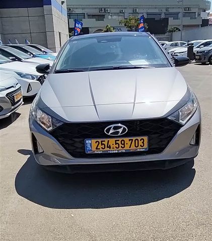מודעת רכב יונדאי i20