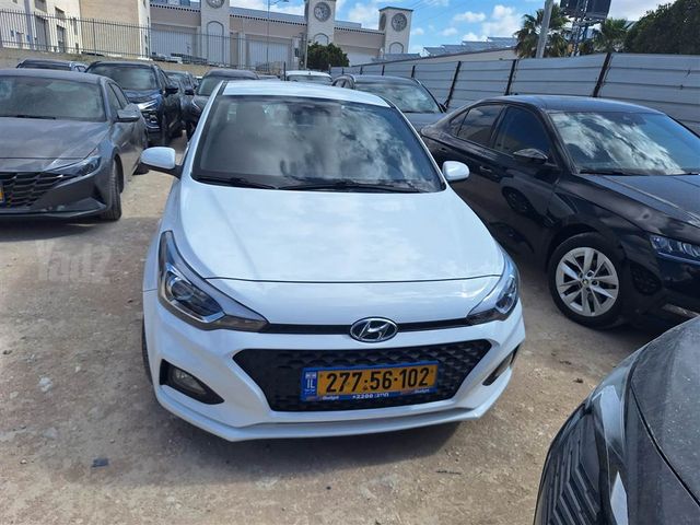 מודעת רכב יונדאי i20