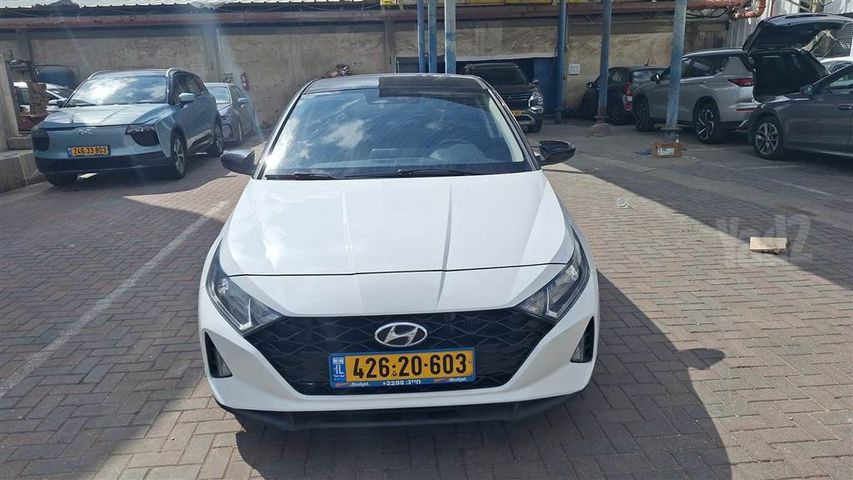 מודעת רכב יונדאי i20