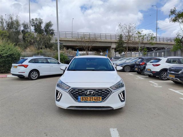 מודעת רכב יונדאי איוניק