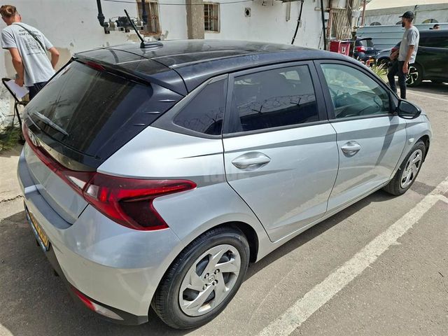 יונדאי i20