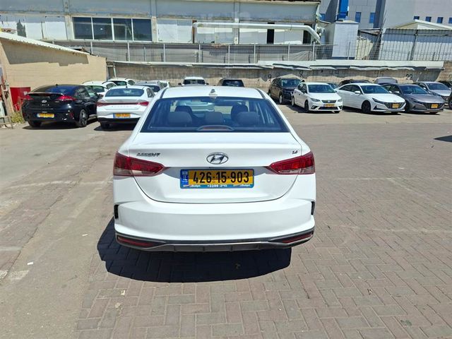 יונדאי אקסנט i25