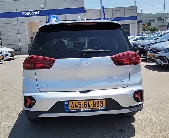 קיה נירו פלוס