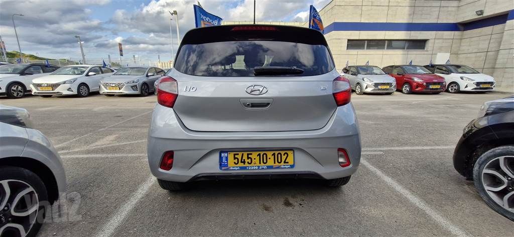 יונדאי i10
