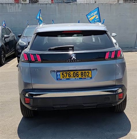 פיג'ו 3008