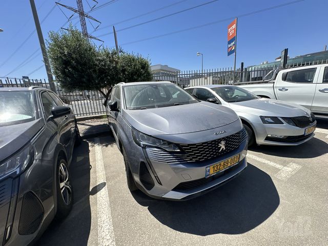 מודעת רכב פיג'ו 5008 2