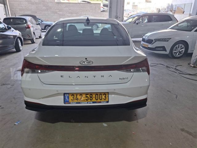 מודעת רכב יונדאי אלנטרה 2