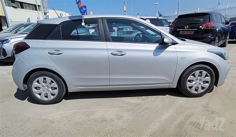 יונדאי i20