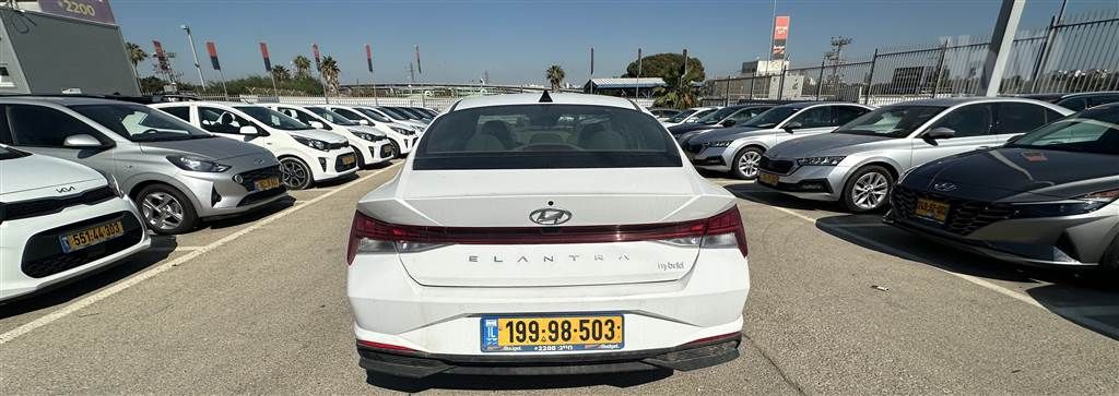יונדאי אלנטרה