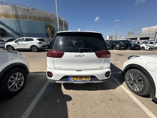 קיה נירו פלוס