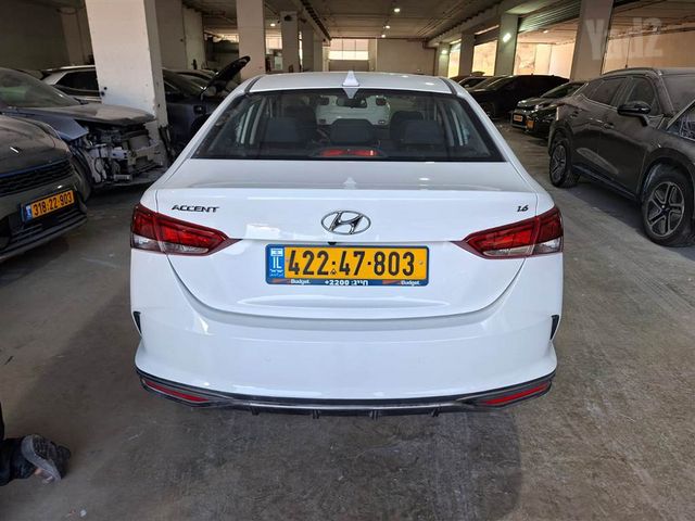 יונדאי אקסנט i25