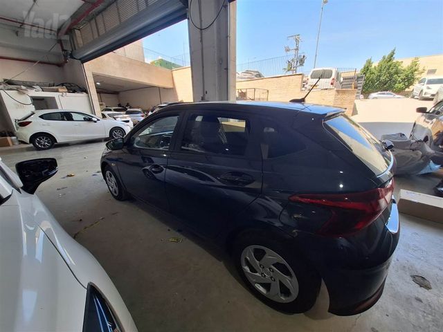 יונדאי i20