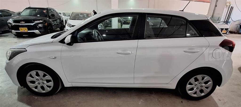 יונדאי i20