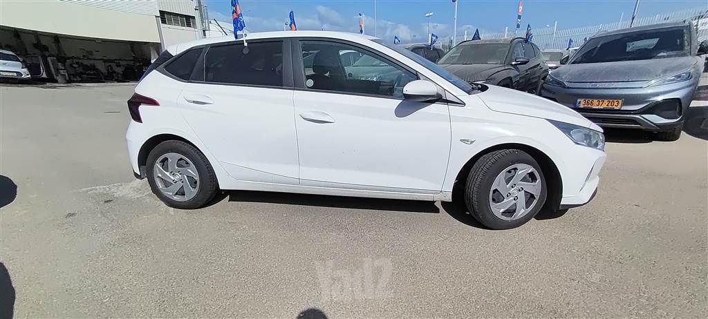 יונדאי i20