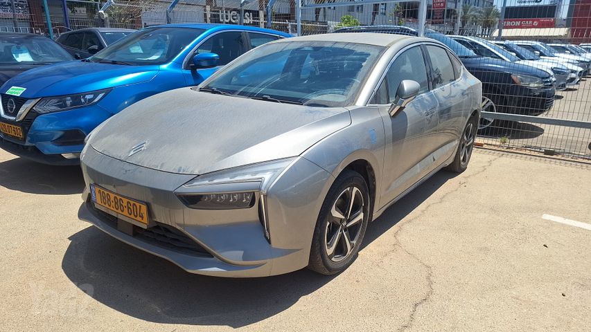 אי.וי איזי Limo