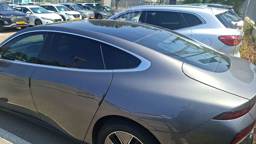 אקספנג P7