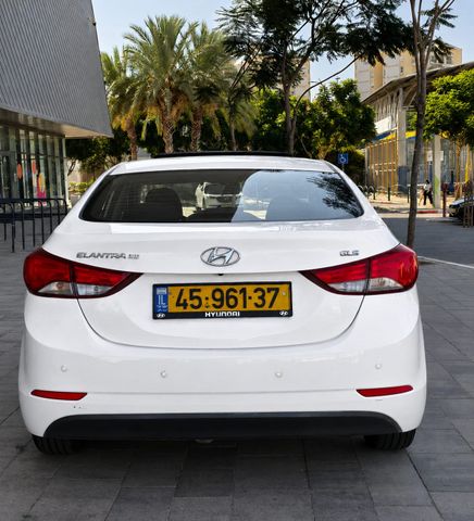 יונדאי I35