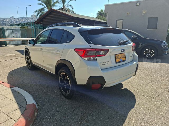 סובארו XV