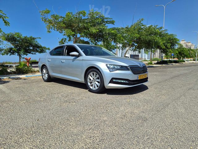 מודעת רכב סקודה סופרב
