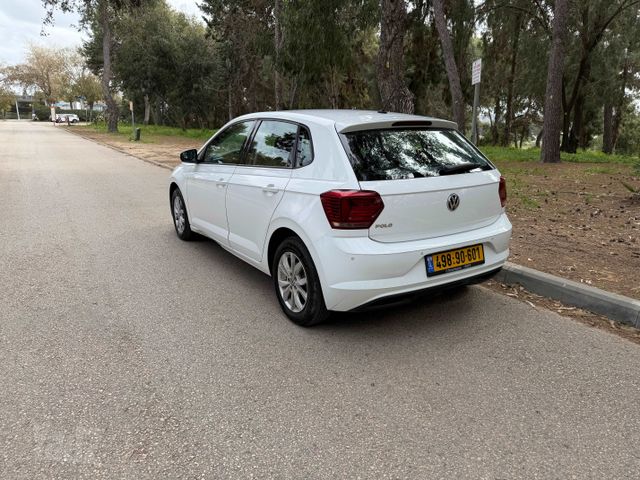 פולקסווגן פולו 