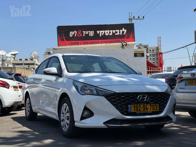 יונדאי אקסנט i25