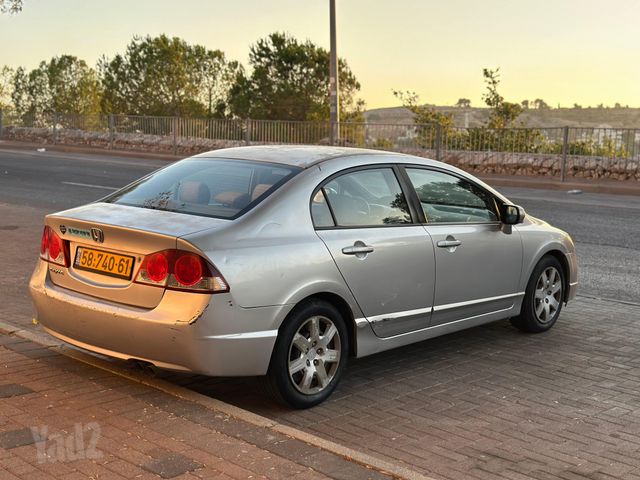 הונדה סיוויק