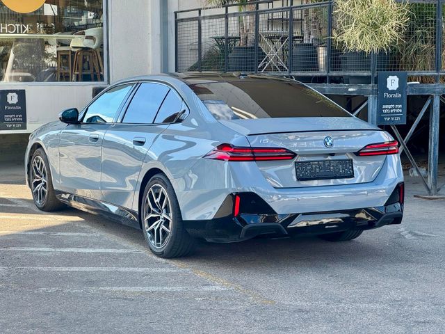 מודעת רכב ב מ וו I5 2