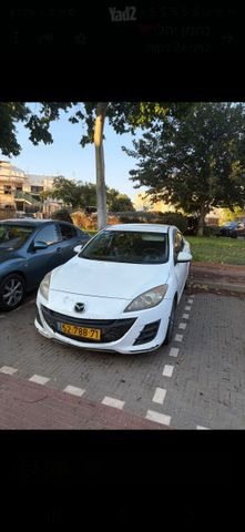 מאזדה 3